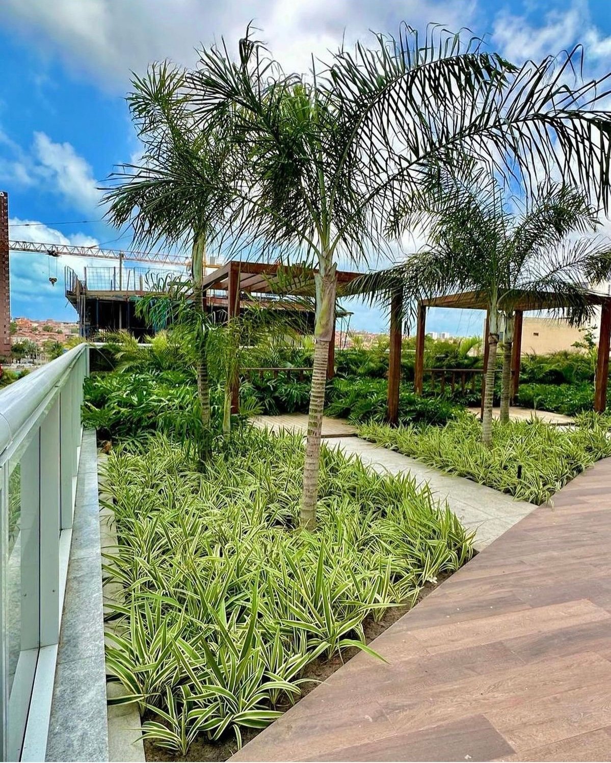 Premium Villa Landscaping 4