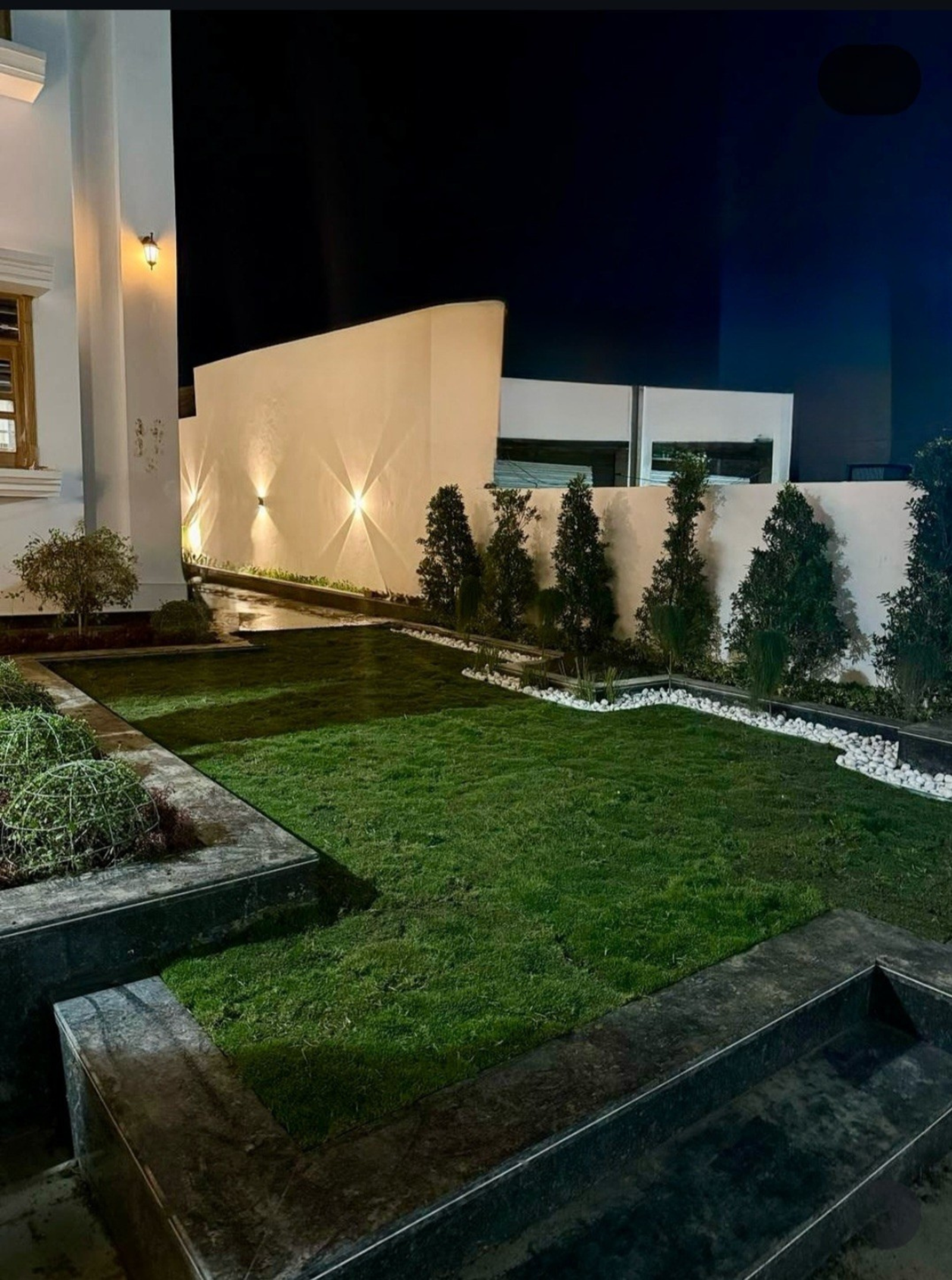 Lawn & Architectural Lighting